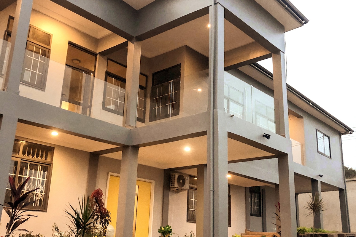 Find Houses for Sale in Dunkwa-on-Offin, Ghana – Explore Listings on Apartments.com.gh