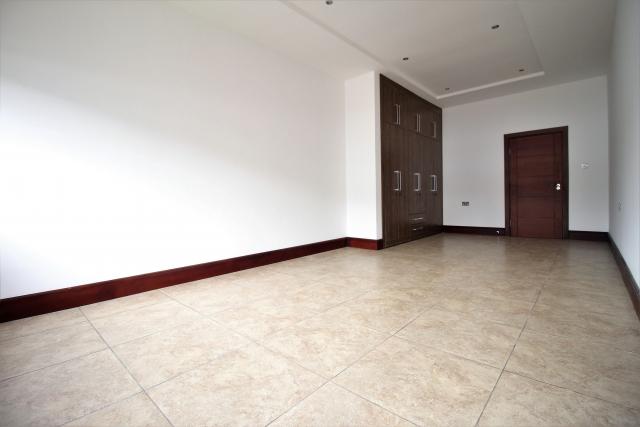 3 bedroom Townhouse for Rent in Airport Residential Area