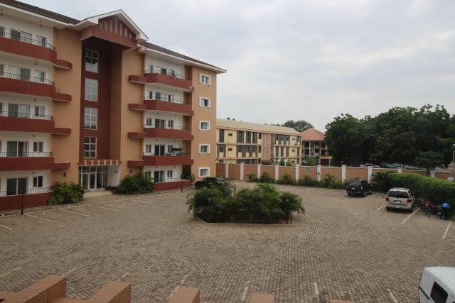 3 Bedroom Apartment for Rent in Airport Residential Area