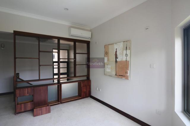 3 Bedroom Furnished Townhouse for Rent at Kanda