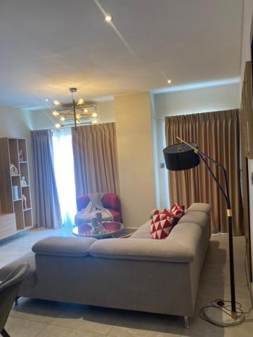 Luxury 2 bed furnished apartment with pool Eastlegon