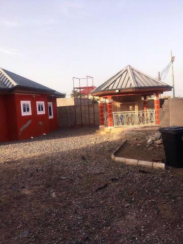 4 bedroom house for sale at Oyibi