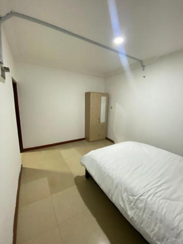 Furnished 1Bedroom Flat@ West airport