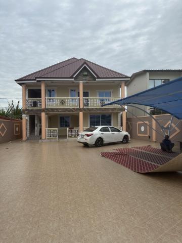 Luxurious 6 Bedrooms House at Teshie Nungua Estate