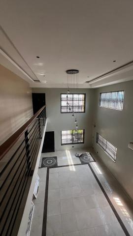 4 Bedroom Duplex