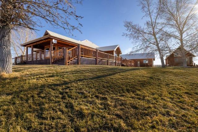 2 Antelope Trail, Pinedale, WY 82941 Home