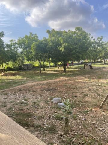 Institutional Building for Sale in Tema Community 26