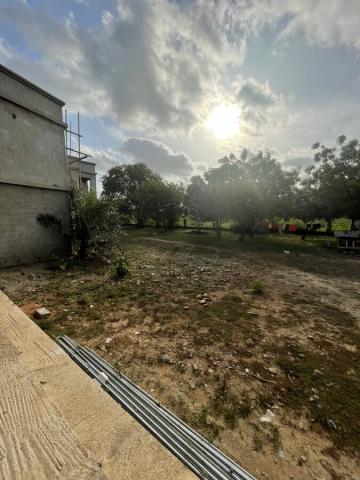 Institutional Building for Sale in Tema Community 26