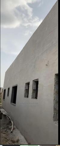 Uncompleted 5Bedrooms Gated House for Sale