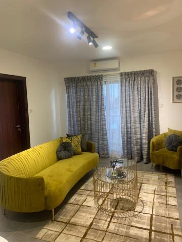 Executive furnished 1 bedroom apartment