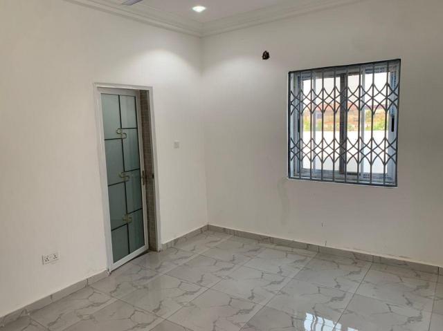 LUXURY 4 BEDROOM HOUSE TEMA