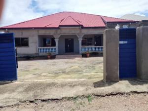 Furnished 4-Bedroom All En-Suite Gated House for Sale in Anumabo, Accra – USD 250,000 (Negotiable)