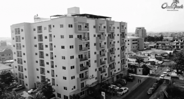 Luxury 1 Bedroom Airbnb – Oasis Park Residences