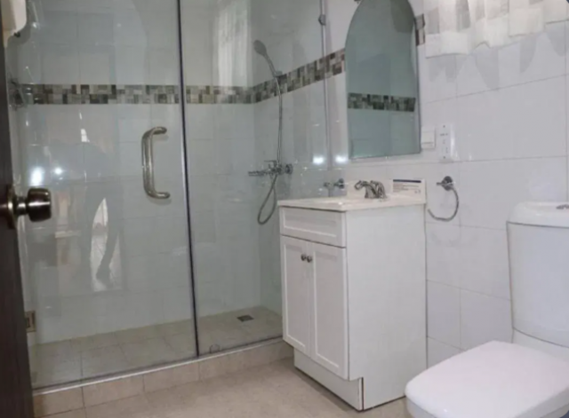 Luxury 1-Bedroom Furnished Airbnb in Dzorwulu, Accra | Daystar Zaria