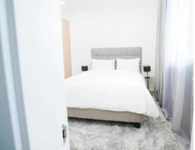 Luxury Fully Furnished 1-Bedroom Serviced Apartment for Short & Long Stay in West Airport, Accra