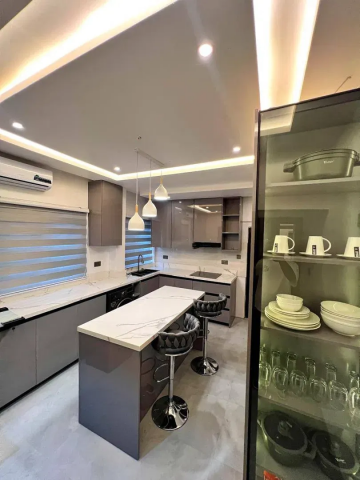 Luxurious 3-Bedroom Furnished Detached Bungalow for Short Let in Lakeside Estate, Accra