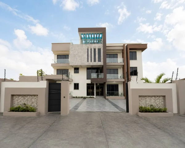 Luxurious Furnished 2-Bedroom Apartment for Short Let in East Legon