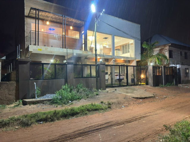 Luxury Chamber and Hall Apartment for Rent in Oyarifa, Accra