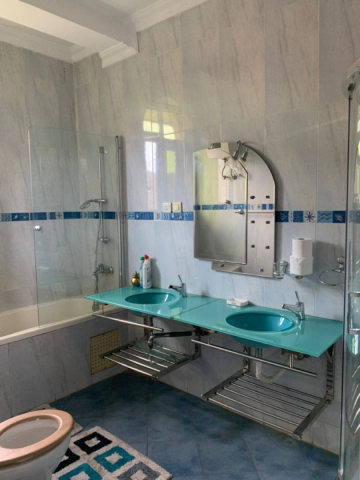 Luxury 4-Bedroom Furnished Self-Compound House for Short Let in Adjiringanor, East Legon