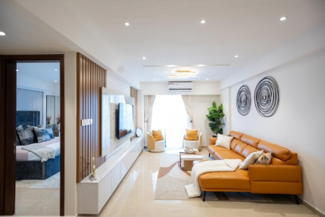 Luxury 1-Bedroom Furnished Apartment in Osu, Ringway Estate, Accra