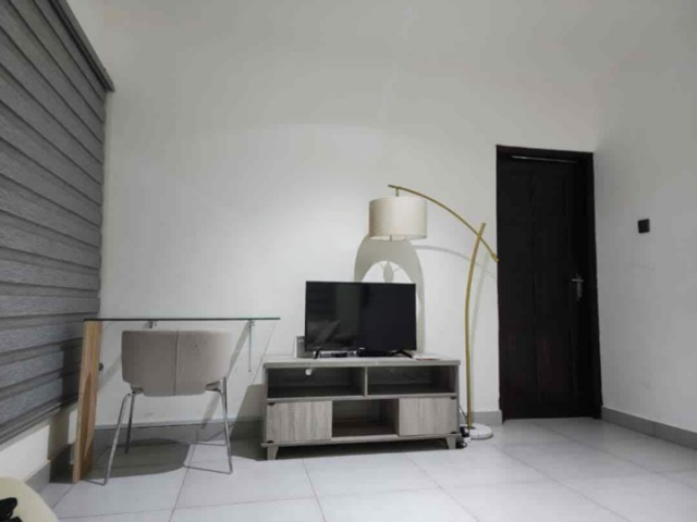 Executive 1-Bedroom Furnished Apartment for Rent at American House, East Legon, Accra