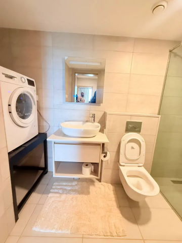 Executive Fully Furnished 1-Bedroom Duplex Apartment for Rent in Cantonments, Accra