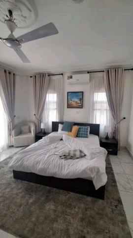 Luxurious Fully Furnished 2-Bedroom Apartment for Short Let in Tse Addo
