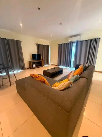 Luxury Furnished 2-Bedroom Smart Apartment for Short & Long Let in Osu