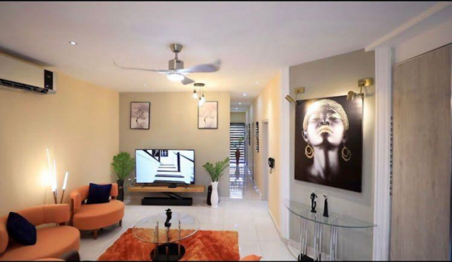 Luxury 1-Bedroom Short-Let Apartment at The Hacienda, North Legon