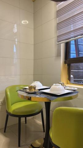 Luxurious Fully Furnished Studio Apartment