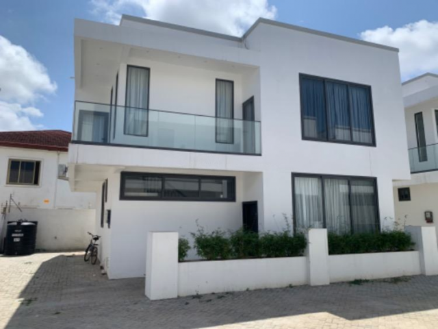 Fully Furnished 3-Bedroom Townhouse with BQ in Adjiringanor