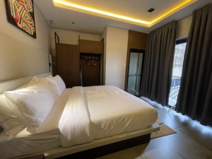 Luxurious Furnished 2-Bedroom Townhouse for Short Let in East Legon