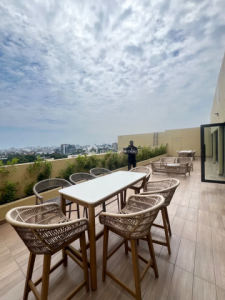 Luxurious 1-Bedroom Fully Furnished Apartment in Cantonments, Accra