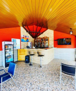 Fully Furnished Riverside Studio Room with Swimming Pool and Leisure Facilities in Big Ada