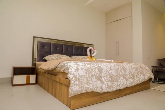 Luxury Studio Apartment for Short Let in Cantonments, Accra