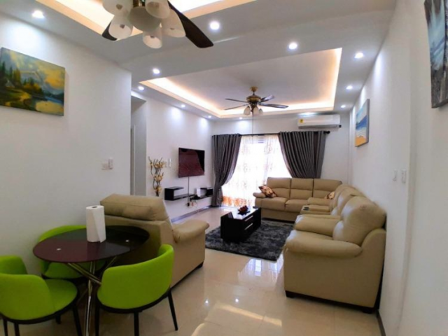Luxury 3-Bedroom Apartment with Pool & Gym