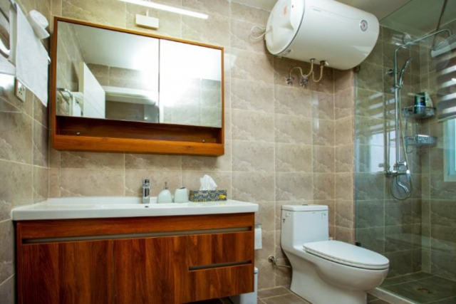 Luxury 3-Bedroom Apartment with Pool & Gym