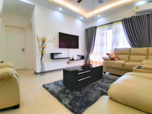 Luxurious and Executive Spacious 2-Bedroom Fully Furnished Apartment in Sakumono, Tema, Accra