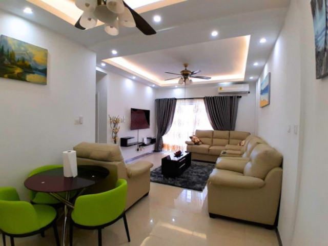 Luxurious and Executive Spacious 2-Bedroom Fully Furnished Apartment in Sakumono, Tema, Accra