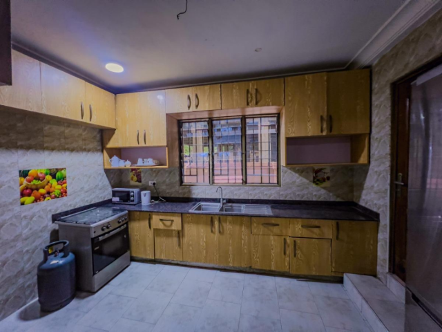 Furnished 3-Bedroom Short-Let Apartment with Wi-Fi and 4-Car Parking in Amasaman, Accra