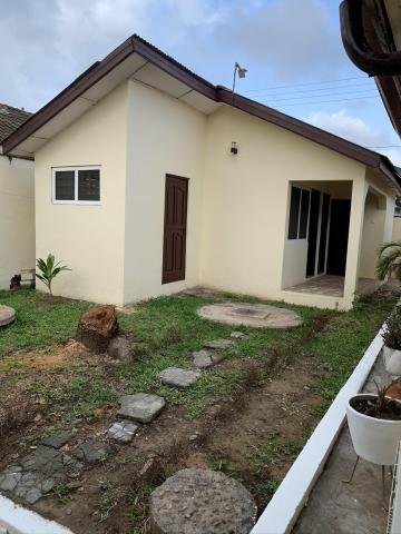 3 bedroom main house and 2 rooms boys quaters