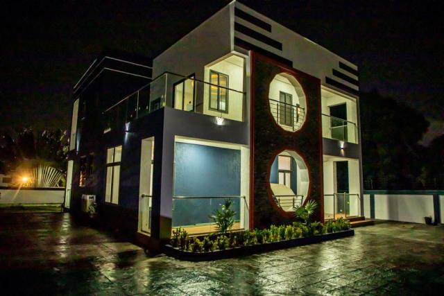 Luxurious 4 bedroom house for sale Ayi mensah