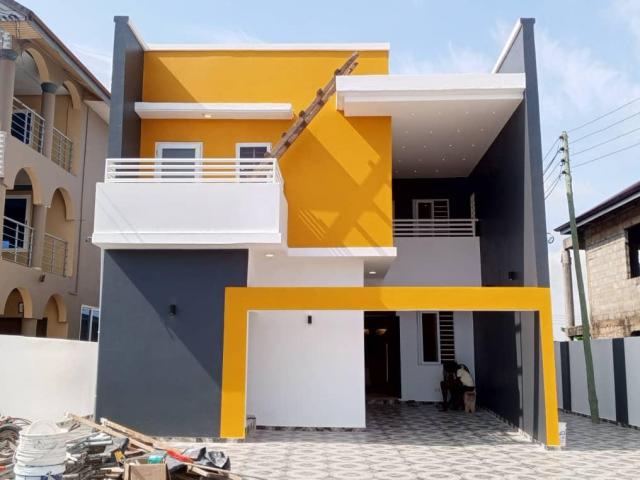 Executive 4 bedroom house for sale