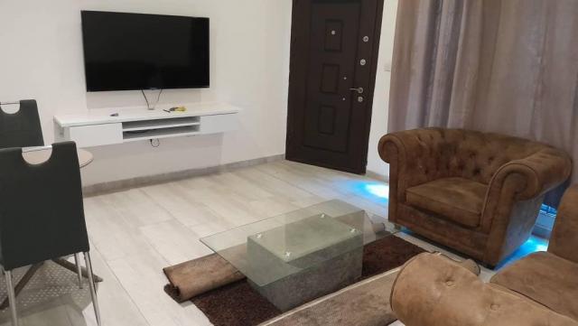 Executive 2 bed apartment  furnished and unfurnished