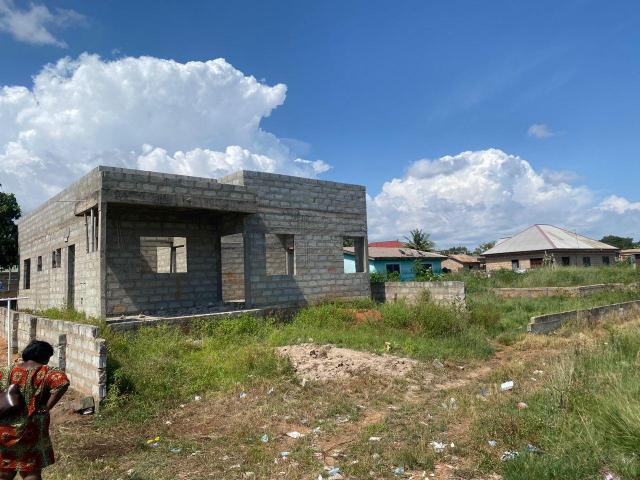 3 bedroom uncompleted house for sale.